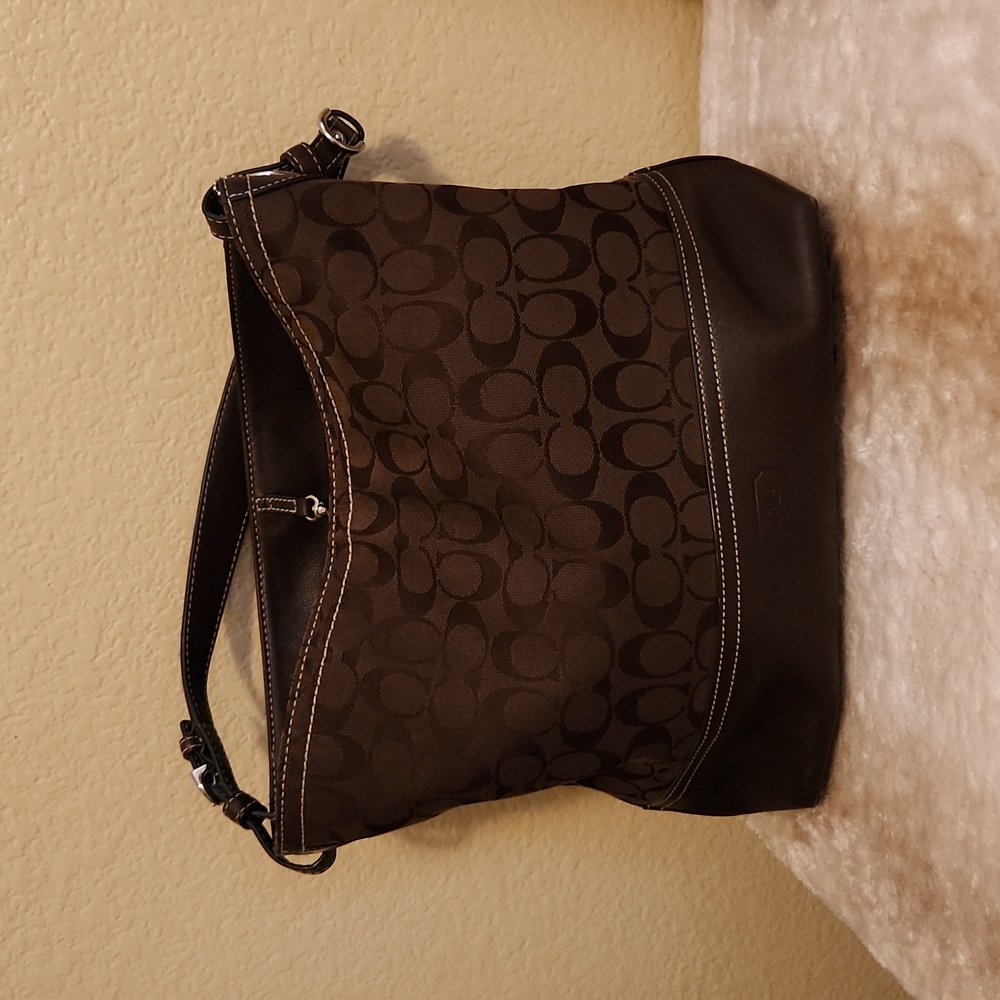 ♡ Coach ♡ Brown